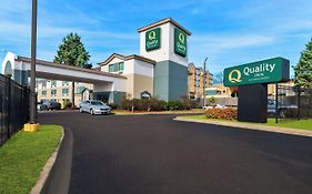 Quality Inn Memphis Northeast Near I-40